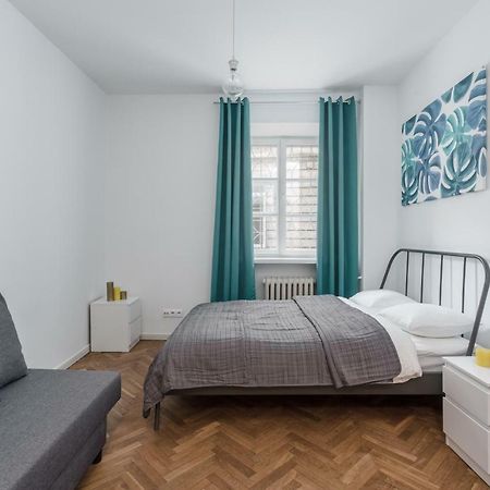 Chill Apartments Brzozowa Old Town วอร์ซอ ภายนอก รูปภาพ